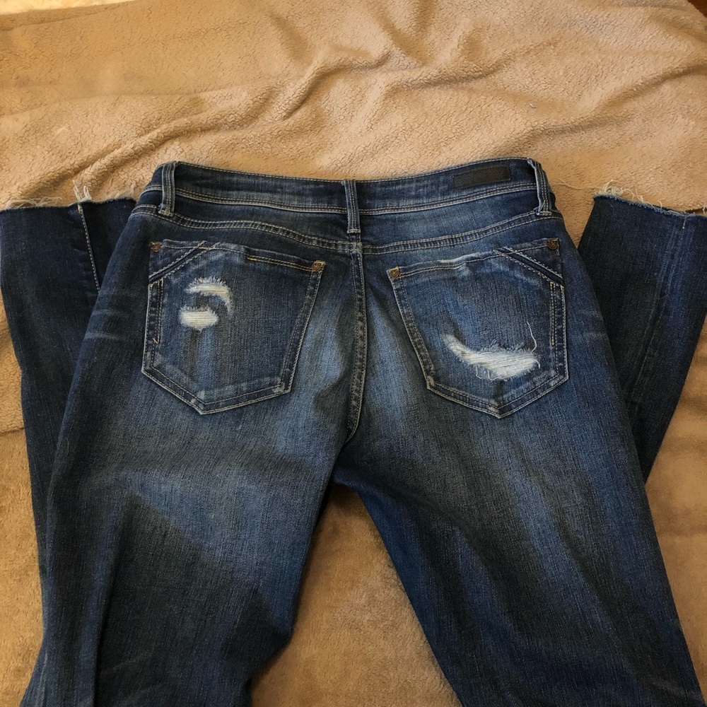 Buckle Jeans